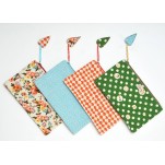 Trousse Capucine aw2010 Lal&eacute;